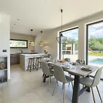 Issa By Kompas Villa